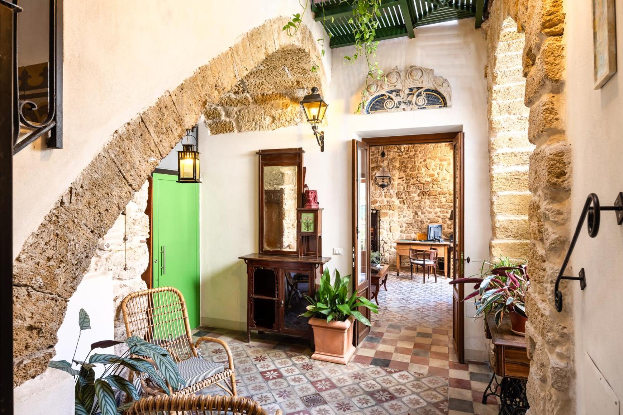 Sette Fate Suites & Spa Palermo Buitenkant foto
